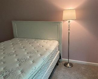 Floor Lamp $60
LAMP IS SOLD