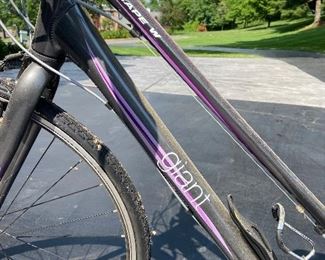 Giant Escape Liv 3 Bike
$195.00