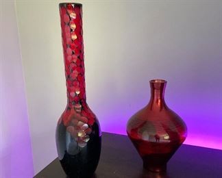 Red Vase Lot
$15.00