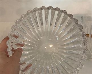 Tiffany & Co. Crystal Heart Bowl
$95.00
