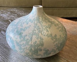 Green & White Vase $10.00
