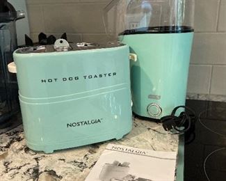Hot Dog Toaster & Popcorn Machine
$24.00 for both