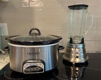 Vintage Waring Blender & Crock Pot
$45.00 for both
