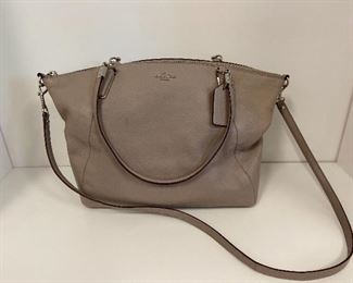 Coach Leather Bag
$125