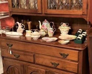 This china cabinet provides great storage and display areas.