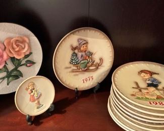 Rose & Hummel plates