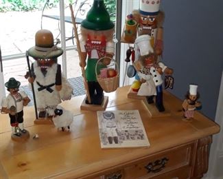 Nice collection of quality Nutcrackers