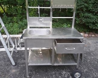 Patio wash stand on wheels , stainless steel