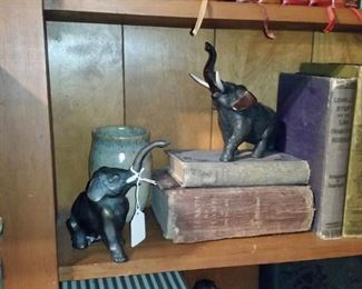 Collection Francaise bronze elephants