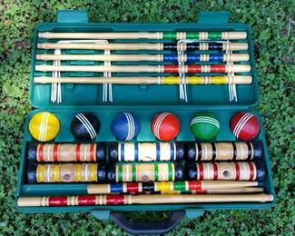 Another six player croquet set in carrying case