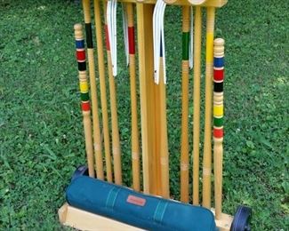 Brookstone six player croquet set on stand/cart