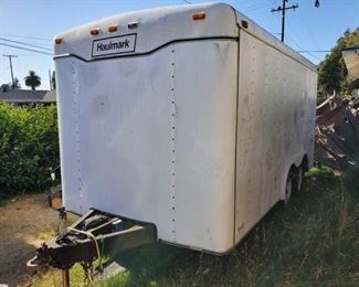 105
14.5' Haulmark Double Axle Box Trailer
VIN: 16HPB1424SH030110 Box measures 14.5' x 8' Contents inside NOT included