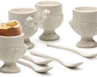 darling British chicken porcelain egg cups with spoons