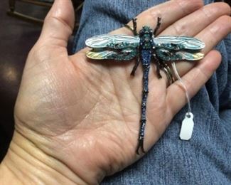 Dragonfly brooch