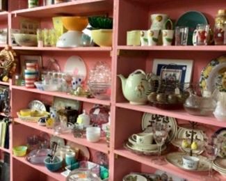 Pyrex, Corningware, anchor hocking, melamine etc