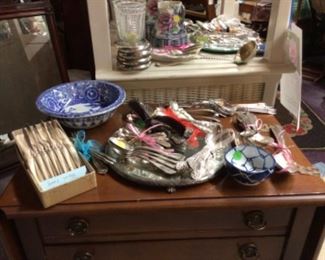 Silverware chest, silver, Asian pottery