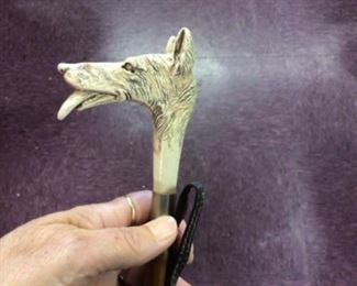 Dogs head bamboo shaft shoe horn