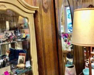 Armoire, lots of men’s Interest in yellow cabinet