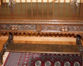 Partners table/desk.