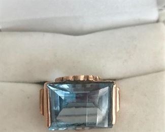 Vintage 14k rose gold and topaz ring