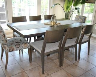 $5,000 Contemporary K-Base Pedestal Dining Table with 6 side chairs and 2 upholstered parson chairs - Table Dimensions Without Leaf: 42"w x 60”l and With Leaf: 42 "w x 95”l - part of the Saloom New England furniture collection (2 17.5” leaf extensions) 