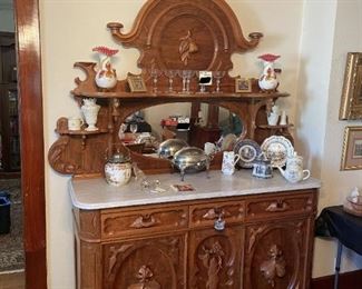 Buffet with marble top - beautifuol