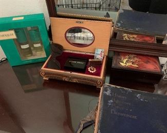 Music box with vintage trinkets