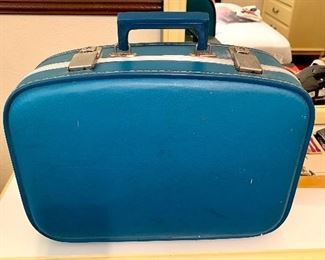 MCM carry-on luggage in Azul