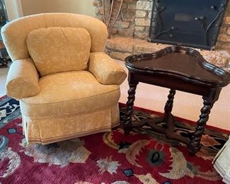 Pearson custom upholstery rocker arm-chair with 3-sided end table