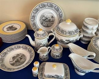 Villeroy & Boch Audun Ferme serving pieces