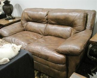 Matching Leather Loveseat. 