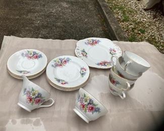 wedgwood. lots and lots of pieces of english bone china/porcelain