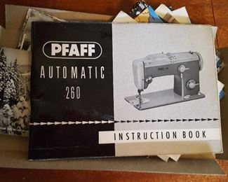 PFAFF 260 Sewing machine