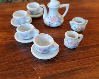 Miniature Tea sets 
