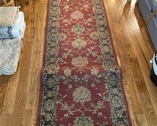 Runner 2’3” x 7’5”