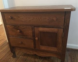 Oak wash stand