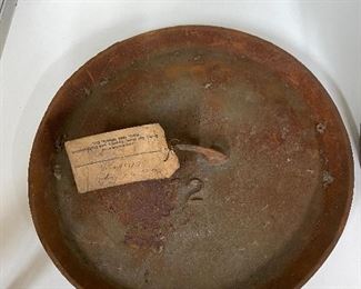 Brown and Lloyd No.12 Cast Iron Lid (Hillsboro, N.C.) 