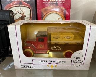 Ertl Hawkeye Crate Bank