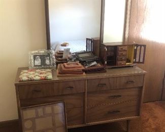 vintage dresser 
