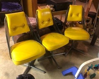 vintage mcm chairs w/ oval matching table 