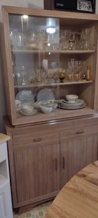 MCM Hutch. Great for barware, nic nacs, Great if your short on storage!