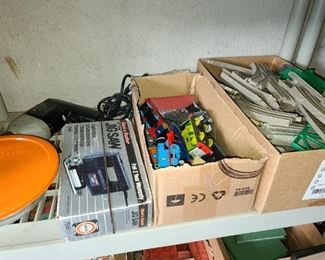 Assorted Garage Items