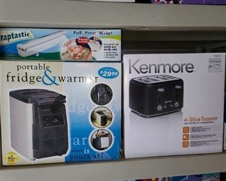 NEW KENMORE 4-SLICE TOASTER