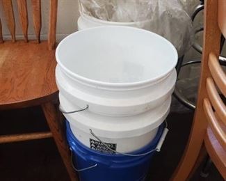 (6) 5 Gallon Buckets