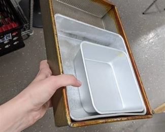 8 Rectangular/ Square Baking Pans