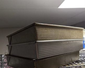 (4) Rectangular Cake Pans - Various Sizes