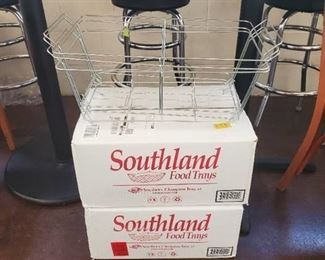 (2) Boxes Of Southland Food Trays, (3) Wire Baskets