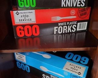 Plastic Knives, Forks, Spoons