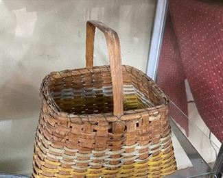 Old Oak Basket