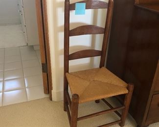 gorgeous antique turned leg ladder back American chair - rush seat 